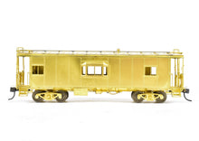 Load image into Gallery viewer, HO Brass OMI - Overland Models, Inc. IT - Illinois Terminal Bay Window Caboose #980-989