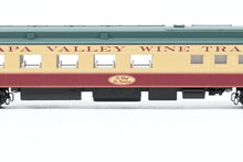 Load image into Gallery viewer, N Microtrains Line Napa Valley Wine Train 4-Pack w/Bonus FT Powered A-unit