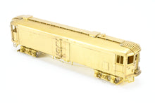 Load image into Gallery viewer, HO Brass CON MTS Imports CNS&M - North Shore Line 240 - 244 Series Refrigerator Trailer