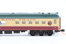 Load image into Gallery viewer, N Microtrains Line Napa Valley Wine Train 4-Pack w/Bonus FT Powered A-unit