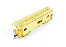 Load image into Gallery viewer, HO Brass OMI - Overland Models, Inc. IT - Illinois Terminal Bay Window Caboose #980-989