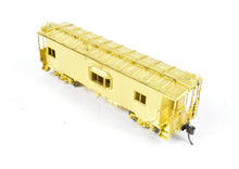 Load image into Gallery viewer, HO Brass OMI - Overland Models, Inc. IT - Illinois Terminal Bay Window Caboose #980-989