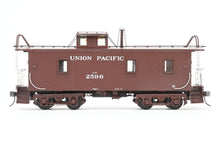 Load image into Gallery viewer, O Brass Sunset Models Third Rail UP - Union Pacific CA-1 Wood Caboose FP in Red No. 2596