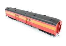 Load image into Gallery viewer, HO Brass TCY - The Coach Yard SP - Southern Pacific Streamlined Heavyweight Baggage Car "Daylight" Class 70-B-8 FP #6085
