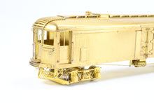 Load image into Gallery viewer, HO Brass CON MTS Imports CNS&M - North Shore Line 240 - 244 Series Refrigerator Trailer