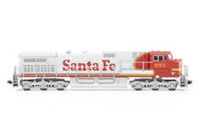 Load image into Gallery viewer, N Kato 176-3506 ATSF - Santa Fe GE C44-9W No. 653
