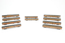 Load image into Gallery viewer, HO Walthers "Name Train" GN - Great Northern 1955 Empire Builder 10-Car Set