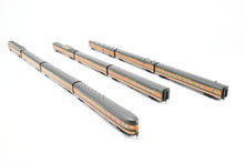 Load image into Gallery viewer, HO Walthers "Name Train" GN - Great Northern 1955 Empire Builder 10-Car Set