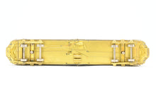 Load image into Gallery viewer, HO Brass CON MTS Imports CNS&M - North Shore Line 240 - 244 Series Refrigerator Trailer