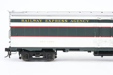 Load image into Gallery viewer, O Brass Sunset Models Third Rail REA - Railway Express Agency 54' Reefer Factory Painted No. 6100