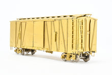 Load image into Gallery viewer, HO Brass Oriental Limited MILW - Milwaukee Road Automobile Box Car