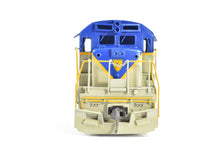 Load image into Gallery viewer, HO Brass Oriental Limited D&H - Delaware & Hudson GE U-30B 3000 HP Low Hood Road Switcher Custom Painted