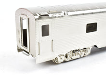 Load image into Gallery viewer, HO Brass Soho ATSF - Santa Fe Regal Series Sleeper