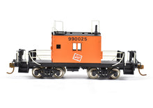 Load image into Gallery viewer, HO Brass OMI - Overland Models, Inc. MILW - Milwaukee Road Terminal Caboose Pro-Painted