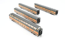 Load image into Gallery viewer, HO Walthers "Name Train" GN - Great Northern 1955 Empire Builder 10-Car Set