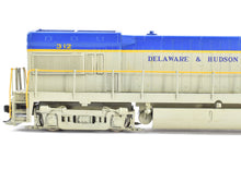 Load image into Gallery viewer, HO Brass Oriental Limited D&H - Delaware & Hudson GE U-30B 3000 HP Low Hood Road Switcher Custom Painted