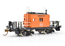 Load image into Gallery viewer, HO Brass OMI - Overland Models, Inc. MILW - Milwaukee Road Terminal Caboose Pro-Painted