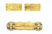 Load image into Gallery viewer, HO Brass CON MTS Imports CNS&M - North Shore Line 1500-1503 Series “Ferry Truck" Car