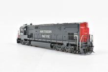 Load image into Gallery viewer, HO Brass OMI - Overland Models SP - Southern Pacific Alco C628 CP No. 7121