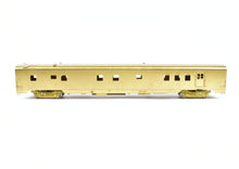 Load image into Gallery viewer, HO Brass Oriental Limited NP - Northern Pacific North Coast Limited Mail-Dorm #425 w/ skirts