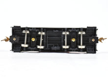 Load image into Gallery viewer, HO Brass OMI - Overland Models, Inc. MILW - Milwaukee Road Terminal Caboose Pro-Painted