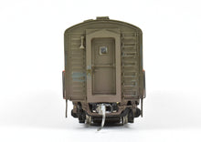 Load image into Gallery viewer, HO Brass Oriental Limited GN - Great Northern EMD E7A 2000 Phase II Factory Painted #512