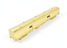 Load image into Gallery viewer, HO Brass Oriental Limited NP - Northern Pacific North Coast Limited Water Baggage Car w/o Skirts