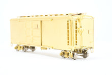 Load image into Gallery viewer, HO Brass Oriental Limited CNJ – Central Railroad of New Jersey Steel 42’ Automobile Box Car