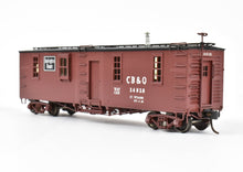 Load image into Gallery viewer, HO Brass CON Railway Classics CB&Q - Burlington Route War Emergency Waycar Factory Painted REBOXX