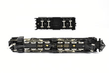 Load image into Gallery viewer, HO Brass CON W&R Enterprises SP - Southern Pacific MC-4 Class 2-8-8-2 Cab Forward 10th Anniversary Edition FP No. 4023