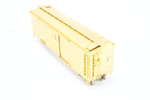 Load image into Gallery viewer, HO Brass Oriental Limited CNJ – Central Railroad of New Jersey Steel 42’ Automobile Box Car