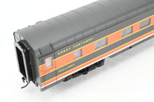 Load image into Gallery viewer, HO Walthers "Name Train" GN - Great Northern 1955 Empire Builder 10-Car Set