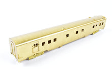 Load image into Gallery viewer, HO Brass Oriental Limited NP - Northern Pacific North Coast Limited Mail-Dorm #425 w/ skirts