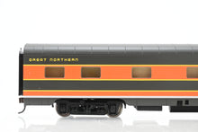 Load image into Gallery viewer, HO Walthers "Name Train" GN - Great Northern 1955 Empire Builder 10-Car Set