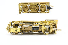Load image into Gallery viewer, HO Brass OMI - Overland Models C&NW - Chicago & North Western "D" 4-4-2 Atlantic Slant Cylinder Version.