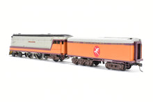 Load image into Gallery viewer, HO Brass NPP - Nickel Plate Products MILW - Milwaukee Road Class A 4-4-2 Streamline Hiawatha Atlantic FP w/Foam Damage