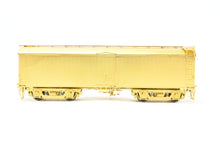 Load image into Gallery viewer, HO Brass Railworks Rutland Railroad 42' Wood Milk Car Nos. 350 - 355