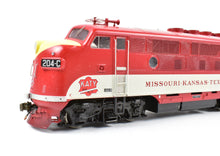 Load image into Gallery viewer, HO CON Athearn Genesis MKT - Missouri Kansas Texas EMD F3-A/F3-B/F3-A Phase 2 Set DCC & Sound