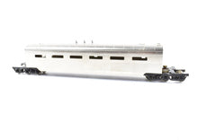 Load image into Gallery viewer, HO Brass Soho SP - Southern Pacific 204' Three Unit Articulated Diner Corrugated Sided