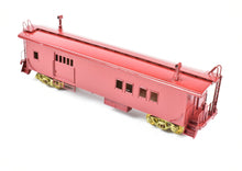 Load image into Gallery viewer, HO Brass Hallmark Models ATSF - Santa Fe Transfer Caboose Factory Painted Unlettered