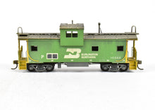 Load image into Gallery viewer, HO Brass Oriental Limited GN - Great Northern "X" Caboose X96-155 Class Custom Paint and Weathering