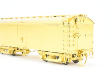 Load image into Gallery viewer, HO Brass Railworks Rutland Railroad 42' Wood Milk Car Nos. 350 - 355