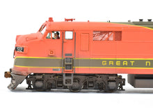 Load image into Gallery viewer, HO Brass Oriental Limited GN - Great Northern EMD E7A 2000 Phase II Factory Painted #512