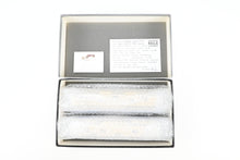 Load image into Gallery viewer, HO Brass Hallmark Models Various Roads EMD E3/6 A/B Set Both Units Powered