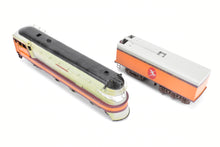 Load image into Gallery viewer, HO Brass NPP - Nickel Plate Products MILW - Milwaukee Road Class A 4-4-2 Streamline Hiawatha Atlantic FP w/Foam Damage
