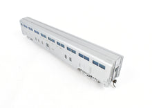 Load image into Gallery viewer, HO Brass Hallmark Models ATSF - Santa Fe High Level Transition Chair Car 528 Series Lettered and Numbered