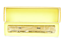 Load image into Gallery viewer, HO Brass Oriental Limited NP - Northern Pacific North Coast Limited Water Baggage Car w/o Skirts
