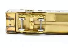 Load image into Gallery viewer, HO Brass Oriental Limited NP - Northern Pacific North Coast Limited Mail-Dorm #425 w/ skirts