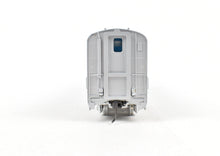 Load image into Gallery viewer, HO Brass Hallmark Models ATSF - Santa Fe High Level Transition Chair Car 528 Series Lettered and Numbered