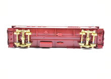 Load image into Gallery viewer, HO Brass Hallmark Models ATSF - Santa Fe Transfer Caboose Factory Painted Unlettered